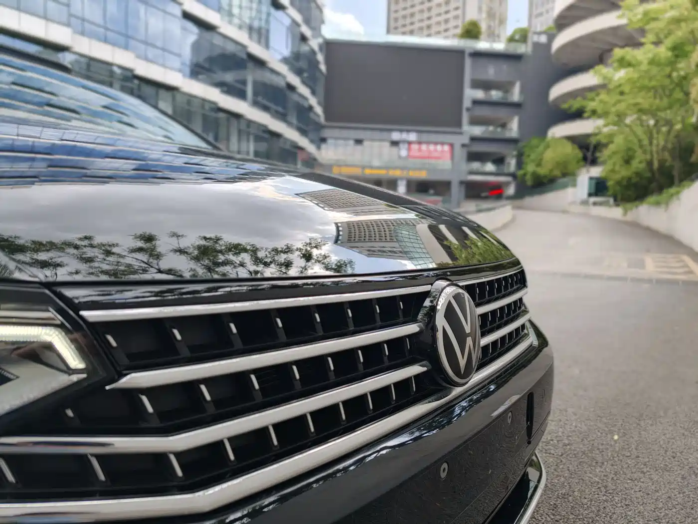 Volkswagen Magotan 2023 2 Million Units Commemorative Edition 280TSI DSG Comfort фото 30