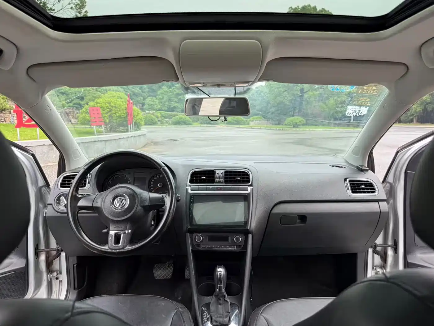 Photo 10 - Volkswagen Polo