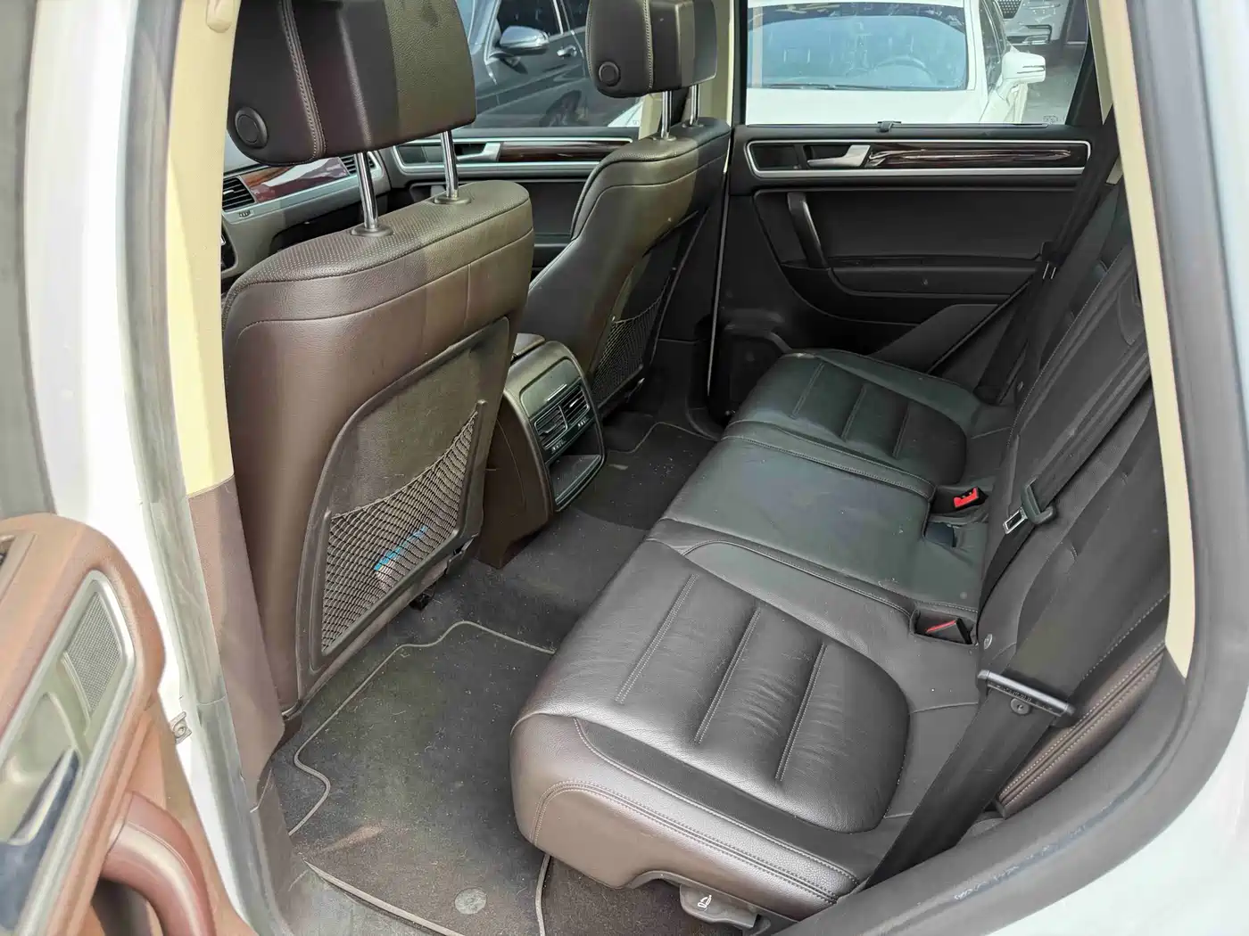Volkswagen Touareg 2015 3.0TSI Comfort Edition фото 8