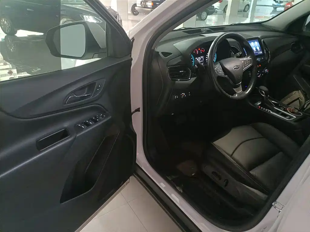 Chevrolet Equinox 2021 535T Chijie Edition фото 13