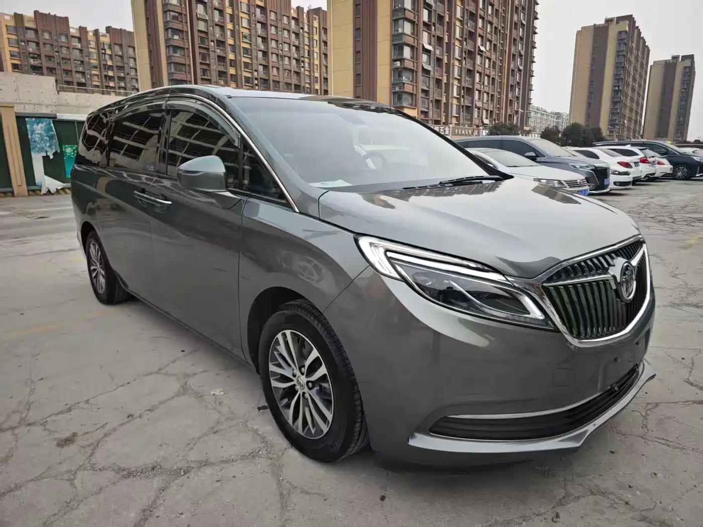 Buick GL8 2017 ES 28T Luxury China V фото 7