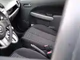 Фото 43 - Mazda 2
