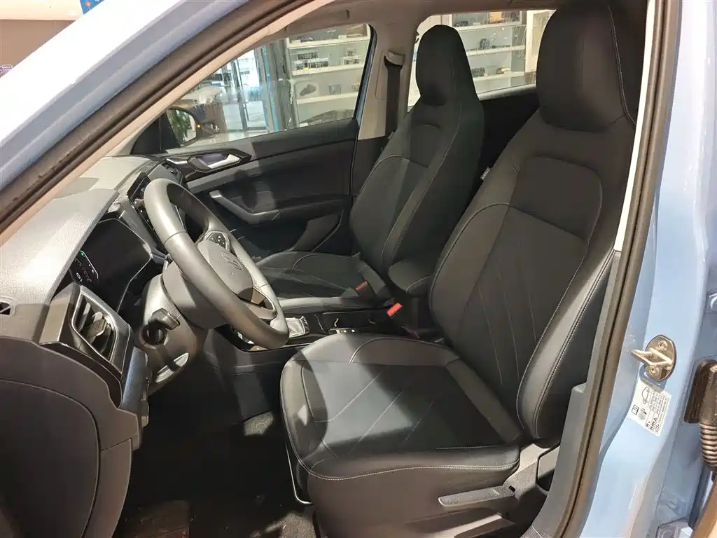 Volkswagen Tharu 2025 New Edge 300TSI Enjoyment Edition фото 6