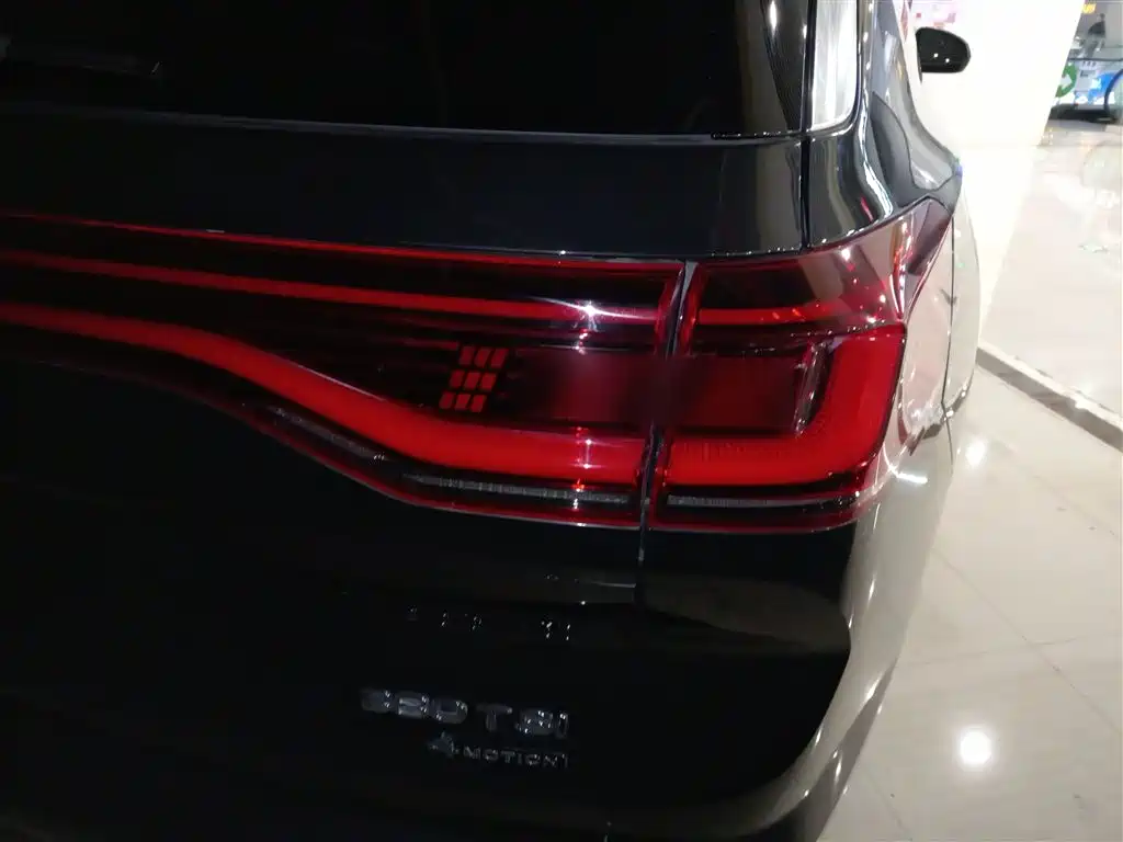 Volkswagen Talagon 2022 380TSI 4WD Luxury Premium Pro Edition 6-seater фото 8