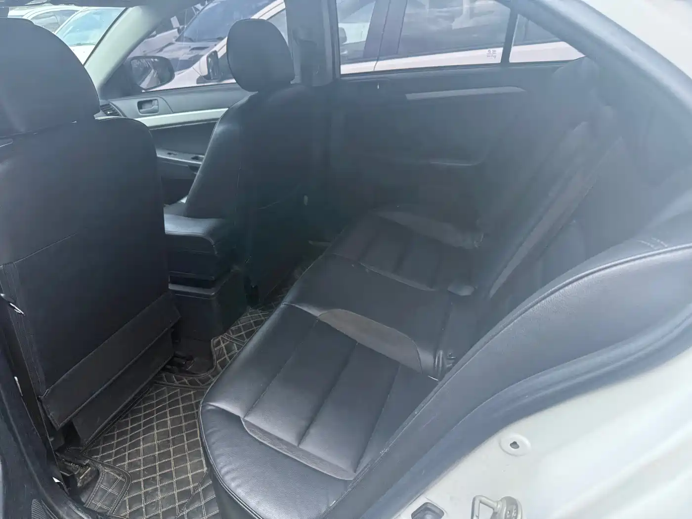Mitsubishi Lancer EX 2013 Trend 1.6L Manual Classic фото 5