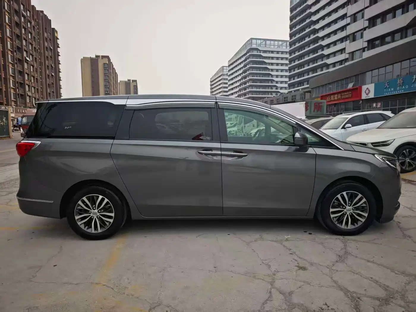 Buick GL8 2017 ES 28T Luxury China V фото 6