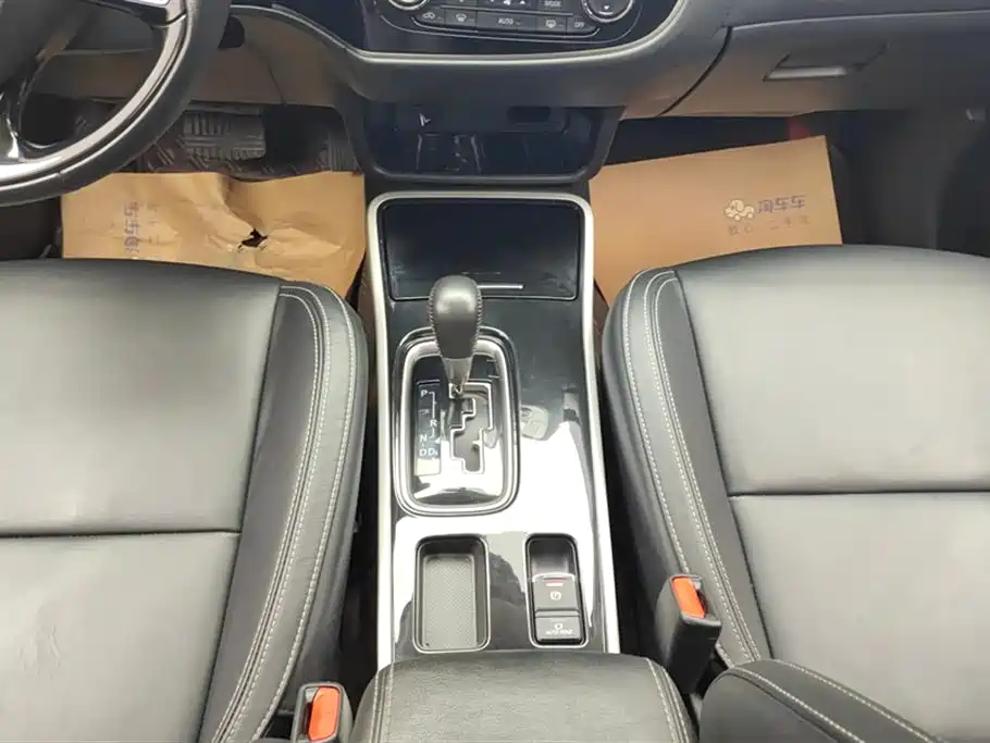 Mitsubishi Outlander 2020 2.0L 2WD Premium 5-seater фото 16