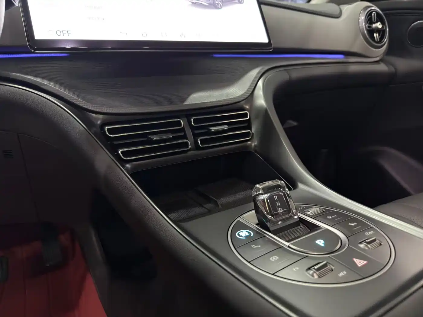 BYD SEA LION 05 DM I