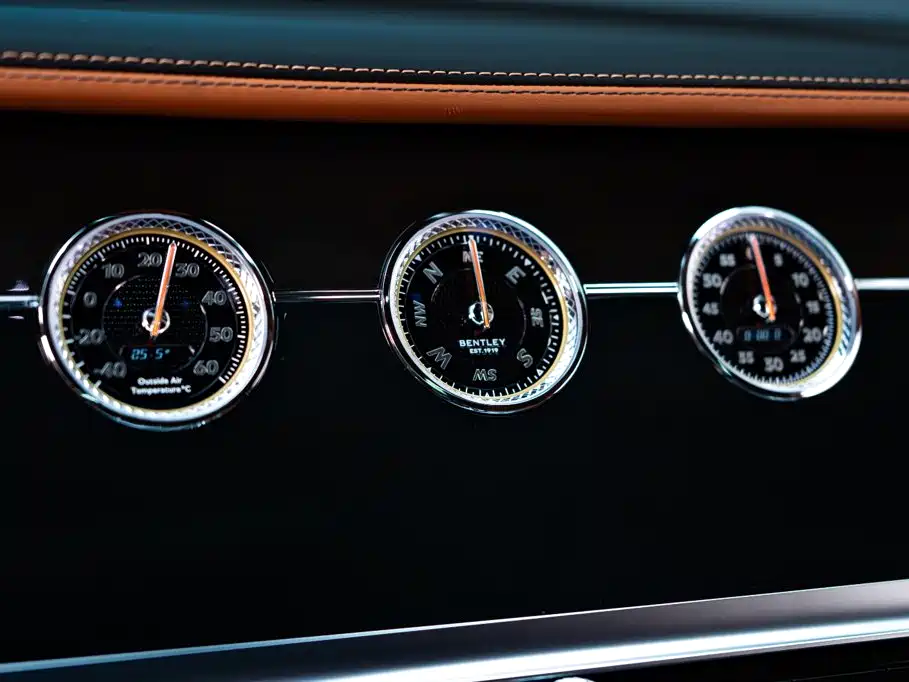 Bentley Flying Spur 2023 2023 4.0T V8 Elegance Edition