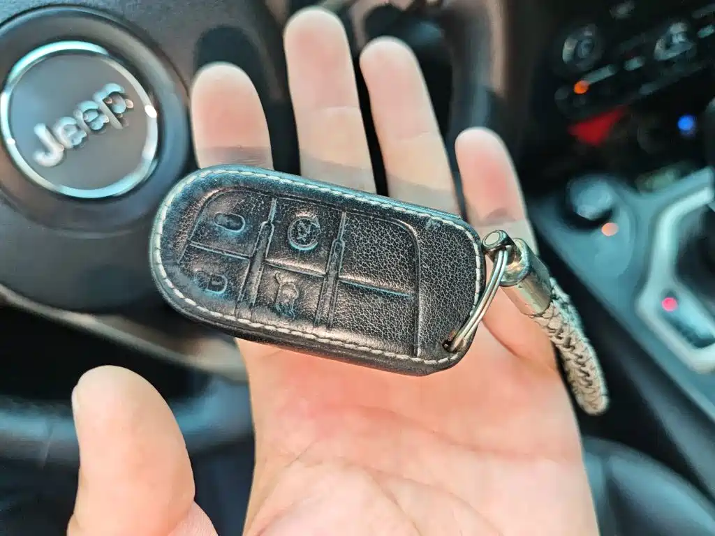 Jeep Cherokee (Import) 2015 2014 2.4L Luxury