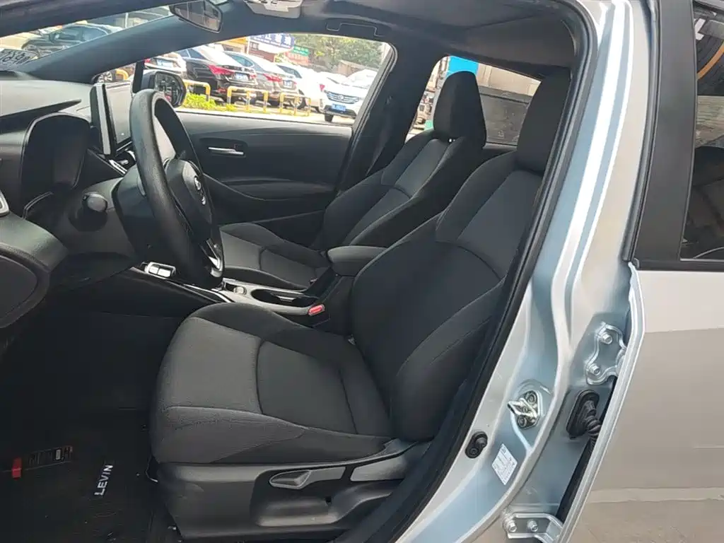 Toyota Levin 2021 185T CVT Luxury Edition фото 15
