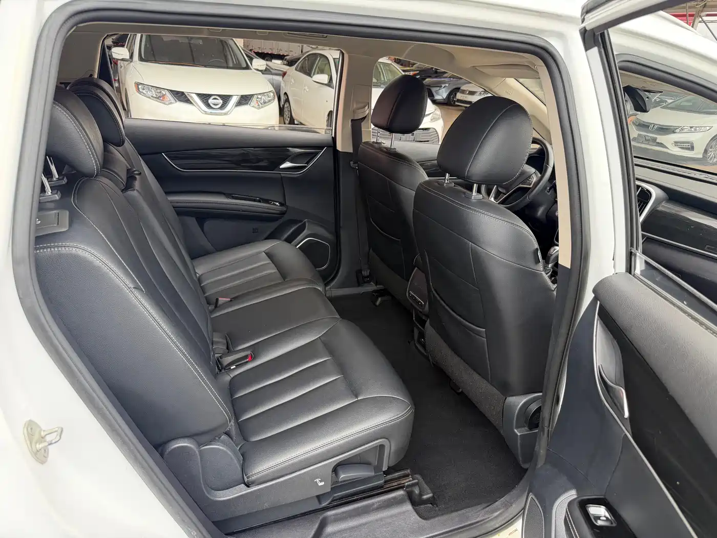 BYD Song MAX 2017 1.5T Auto Smart Elite 7-Seater фото 19