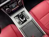 Photo 15 - Jaguar XEL