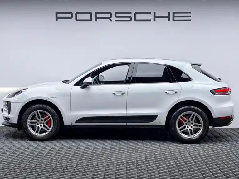 Porsche Macan 2021 Macan 2.0T фото 4