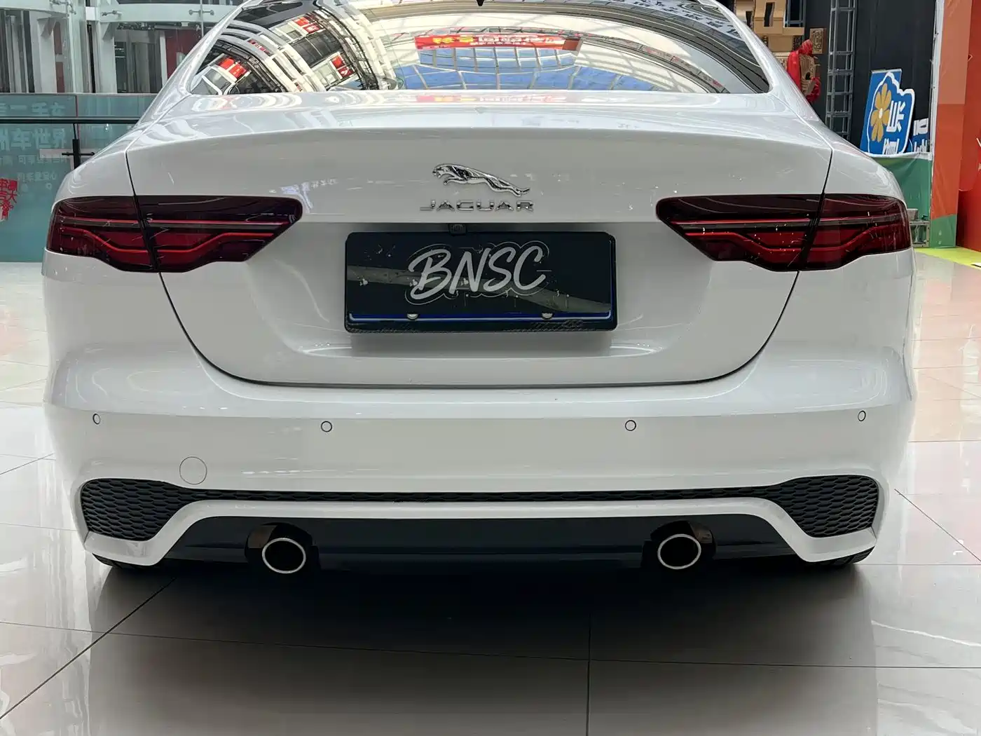 Jaguar XEL 2022 2.0T 250PS R-DYNAMIC S Progressive Sport Edition фото 12