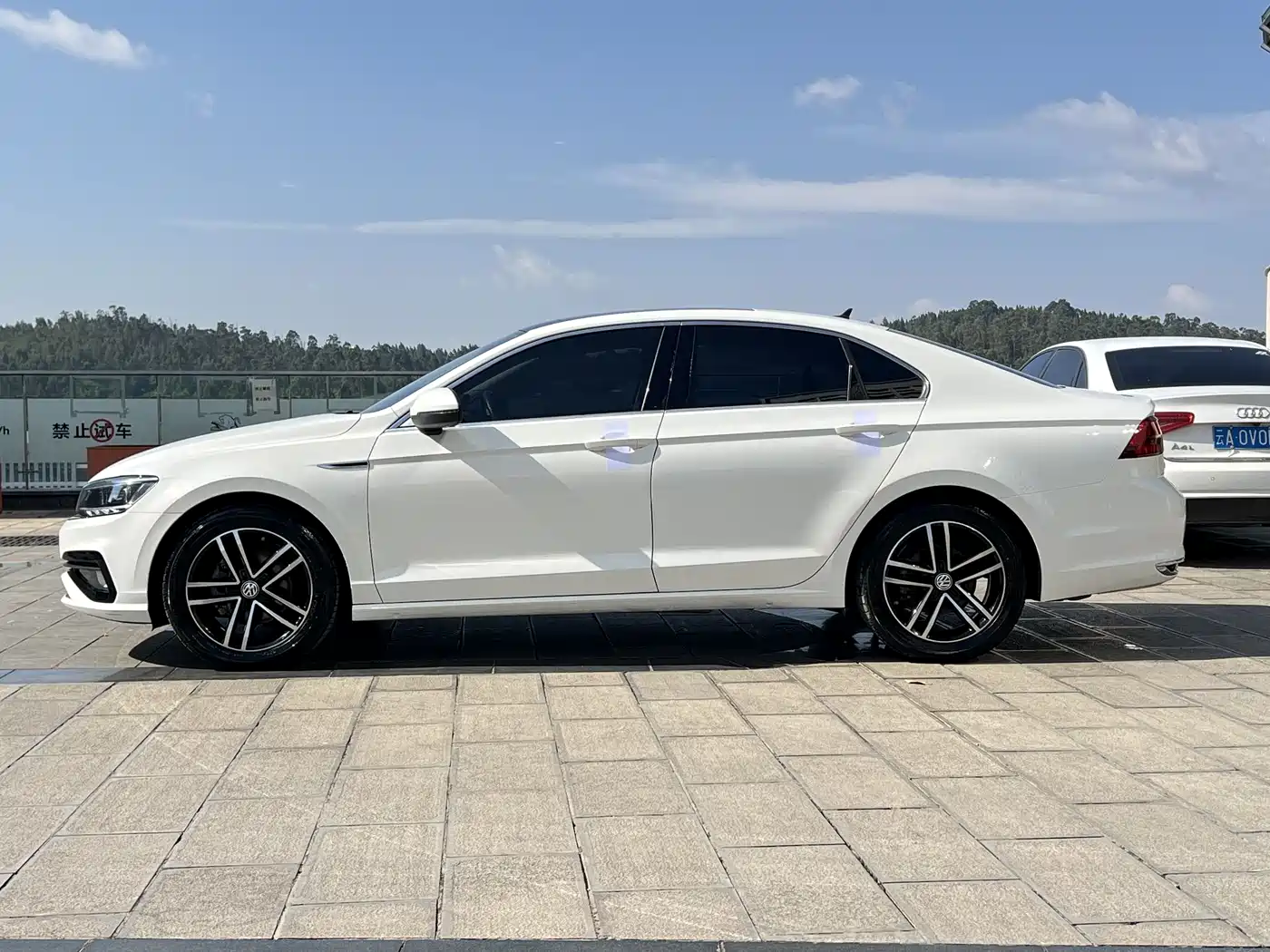 Volkswagen Lamando 2019 280TSI DSG Comfort Edition China VI фото 11
