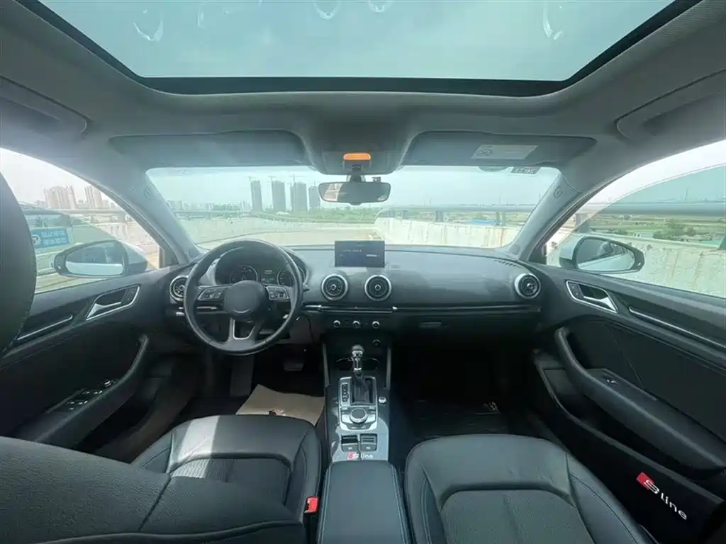 Audi A3 2019 Limousine 35 TFSI Fashion China V фото 30