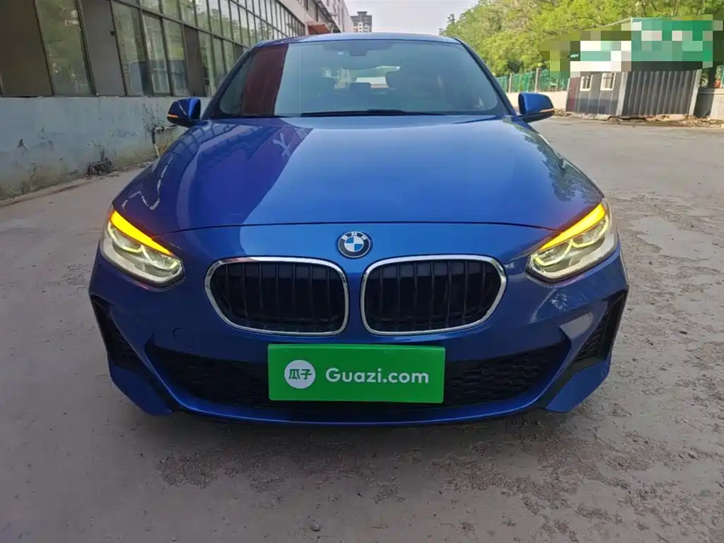 BMW 1 Series 2019 120i Leading M Sport Package фото 3