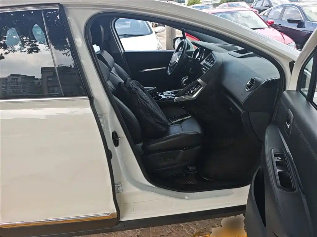Peugeot 3008 2015 1.6THP Automatic Top Style Edition фото 25