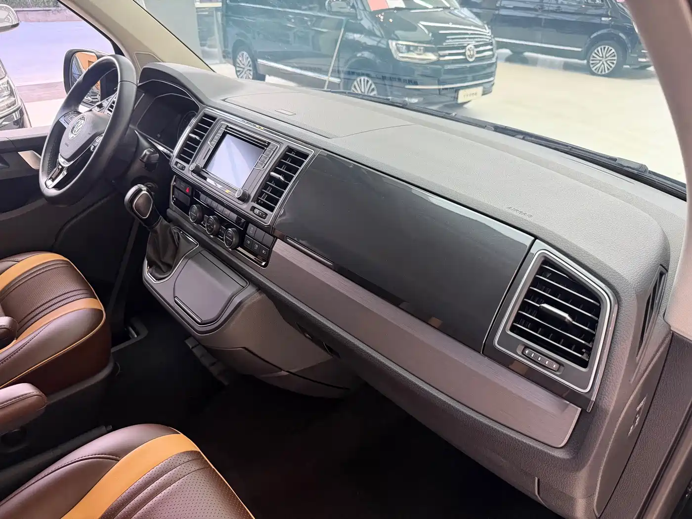 Volkswagen Caravelle, миниатюра 14