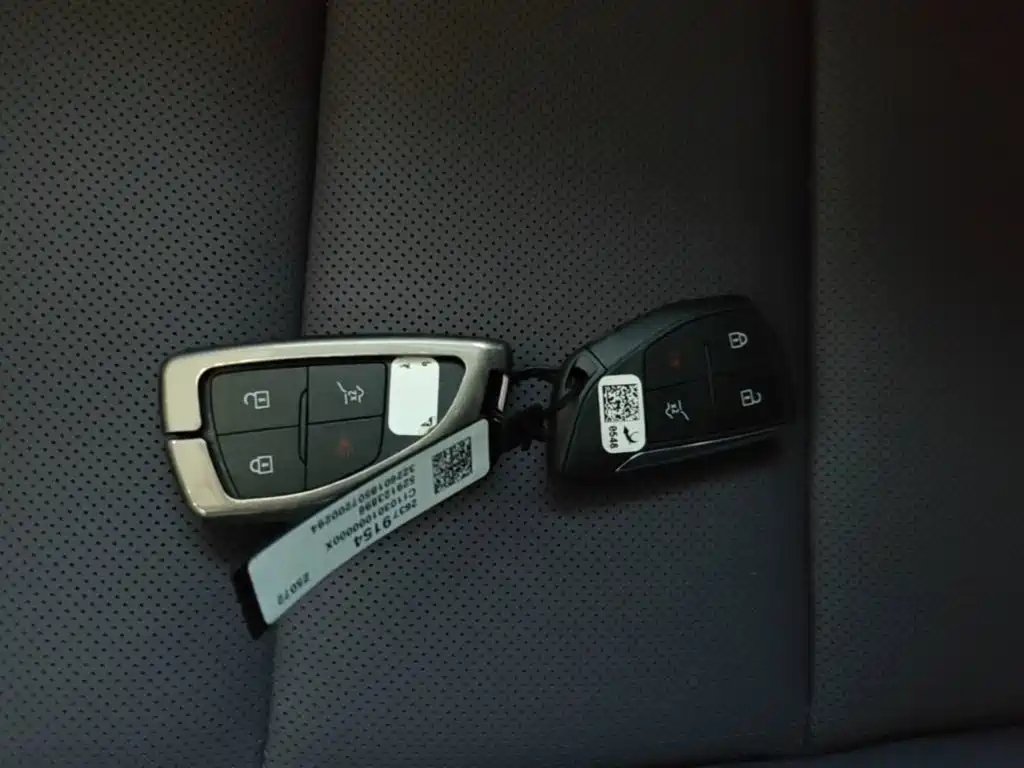 Buick Envision Plus 2026 2026 Envision Plus 28T FWD Base