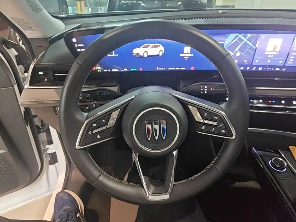 Buick E5 2025 2025 Model 620KM Premium Edition