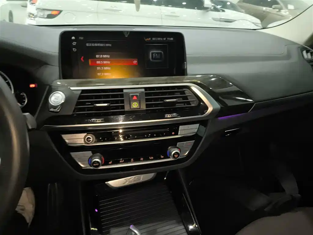 BMW X3 2018 xDrive30i Leading M Sport Package China VI фото 5