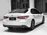 Фото 6 - Toyota Camry