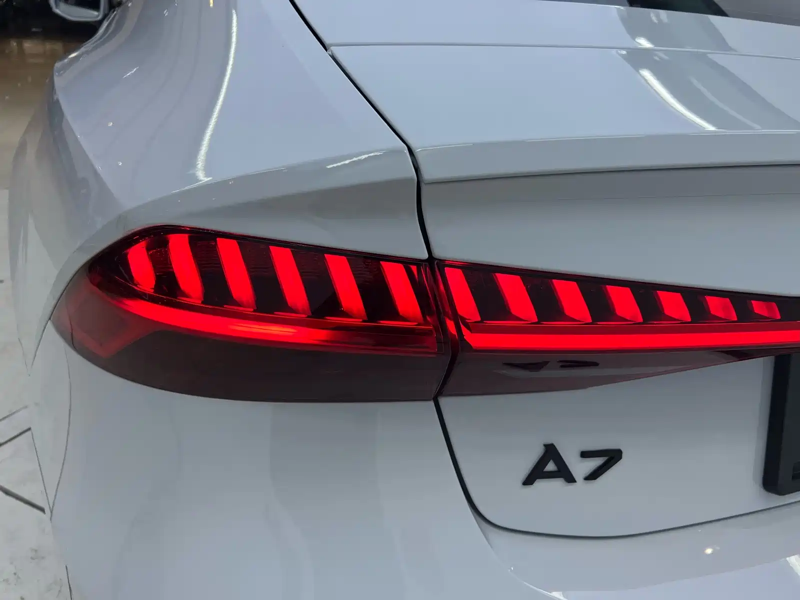 Фото 7 - Audi A7