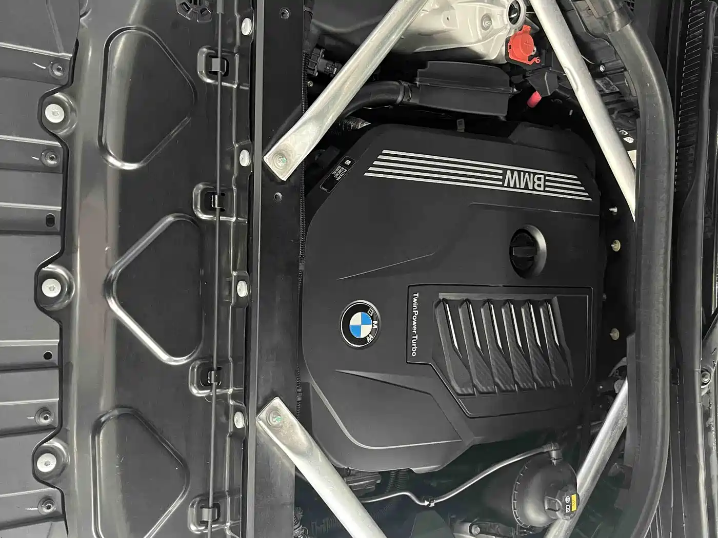 BMW X5 (Import) 2019 xDrive40i M Sport Package фото 24