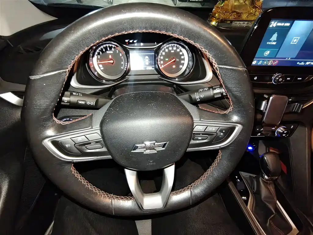 Chevrolet Volando 2020 Mild Hybrid Redline 530T Automatic Premium Edition (5+2 seater) фото 7