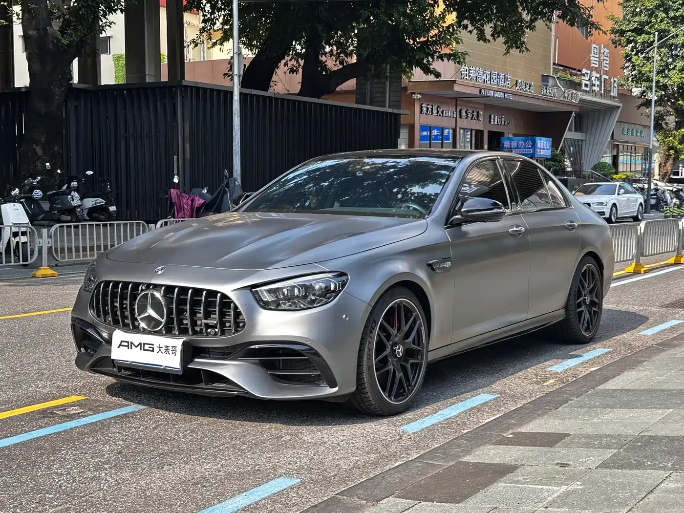 Mercedes-Benz E-Class AMG