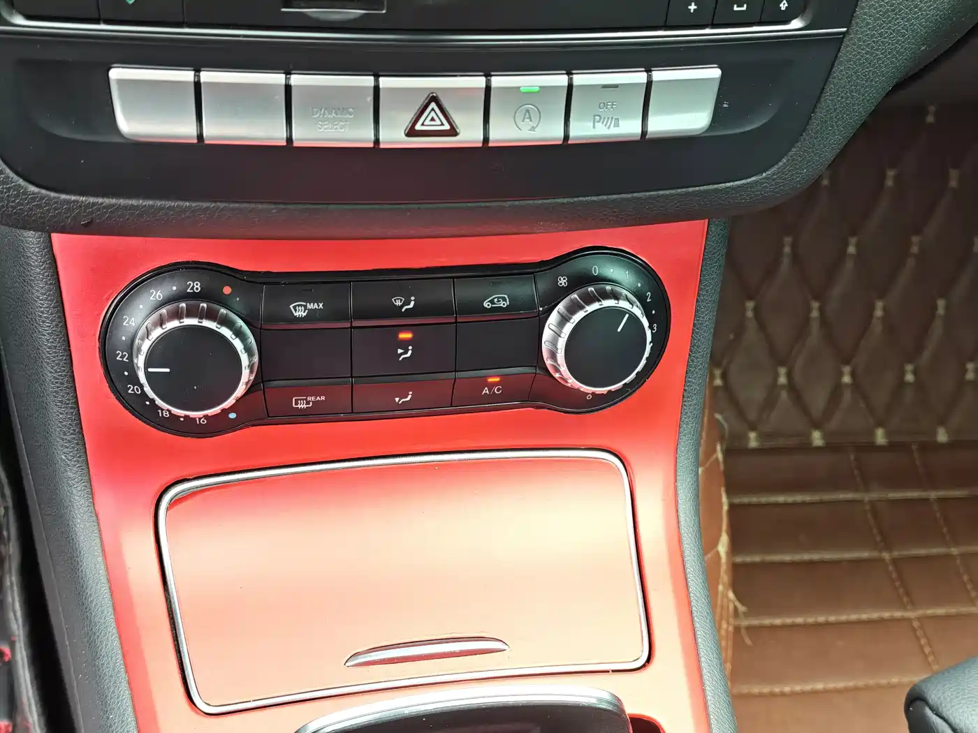 Mercedes-Benz B-Class 2016 B 180 фото 24