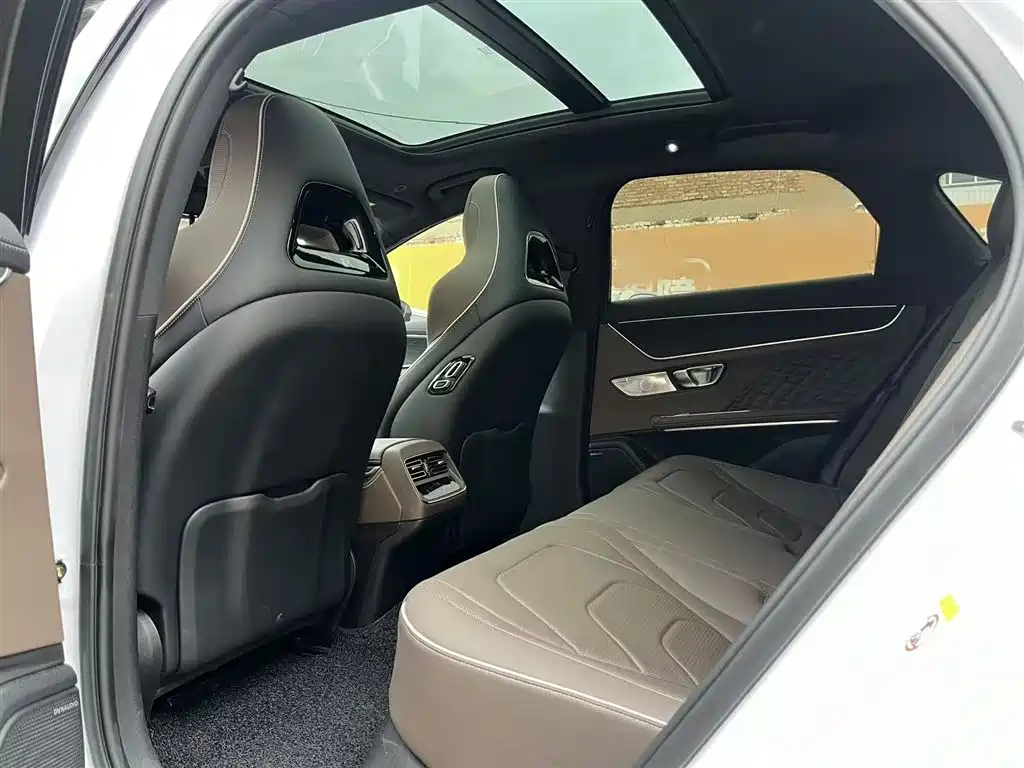 BYD HAN