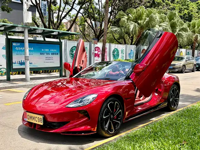  MG MG Cyberster 2024 580km Transcendent Edition