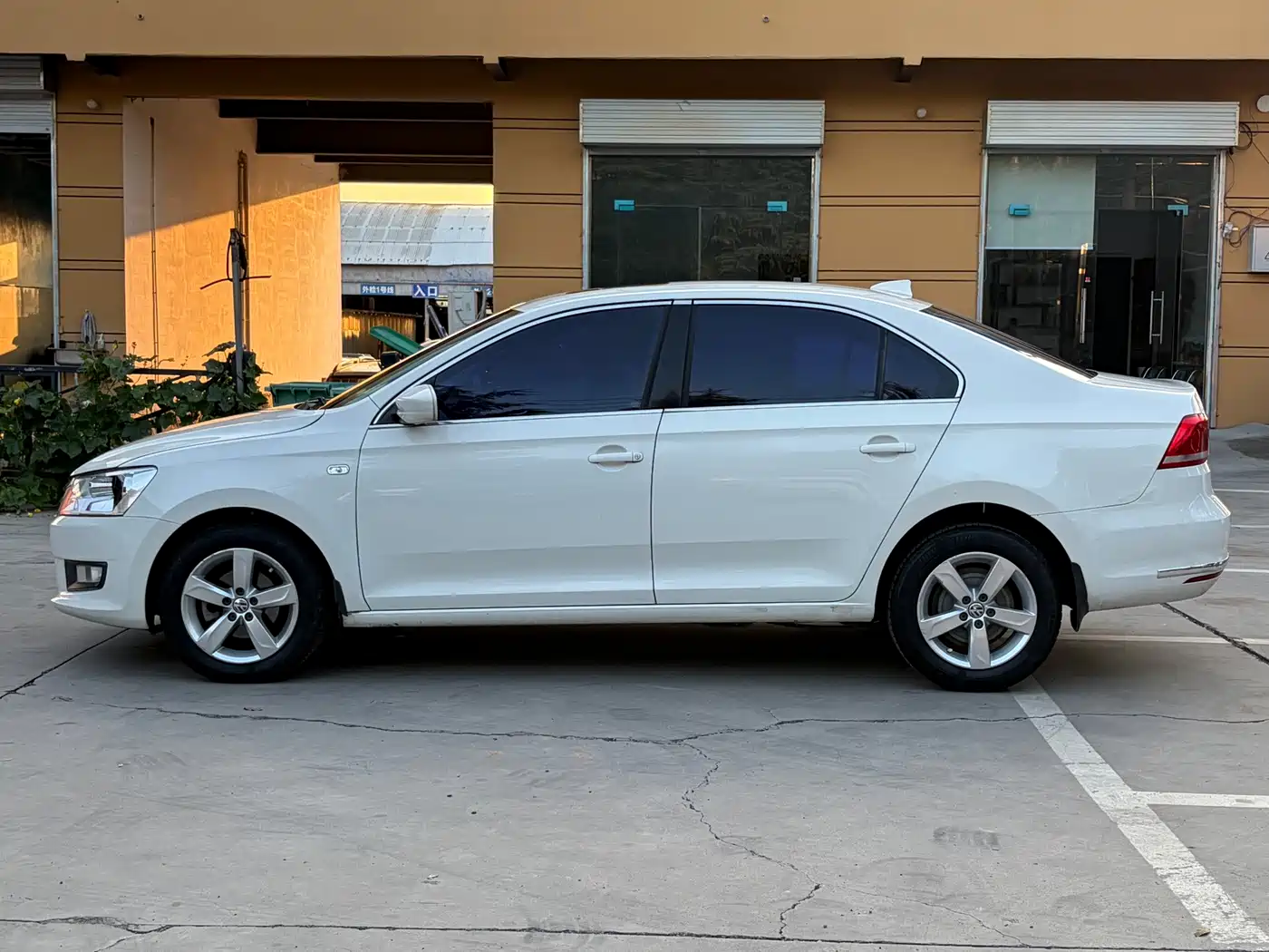 Volkswagen Santana 2013 2013 1.4L Manual Comfort Edition