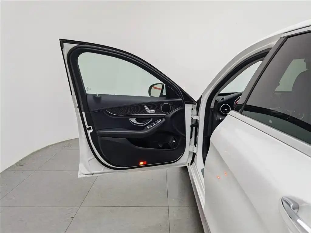 Mercedes-Benz C-Class 2020 C 200 L Fashion Sport фото 8
