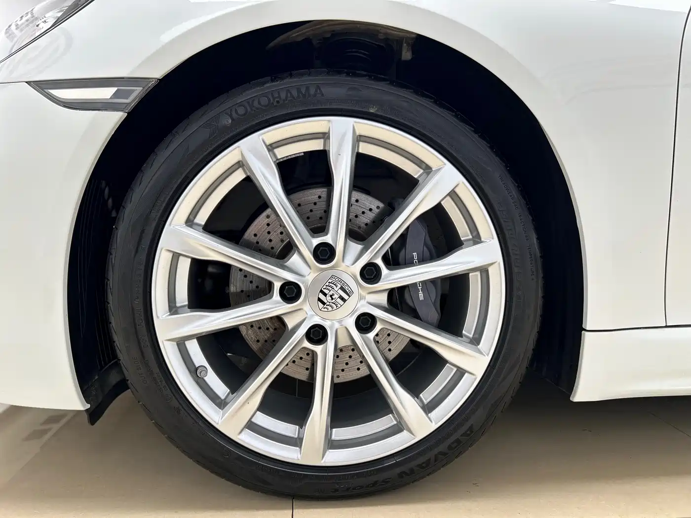 Porsche 718 2023 Boxster Style Edition 2.0T фото 17