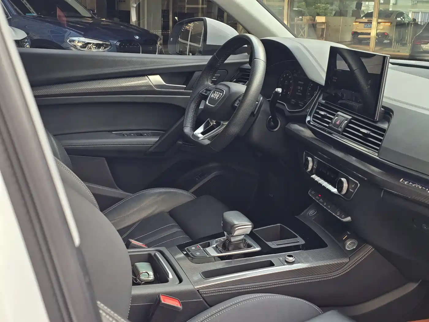 Audi Q5L, миниатюра 11