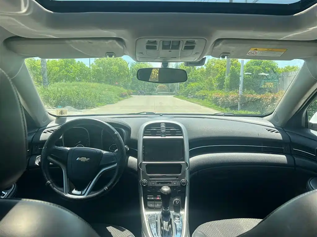 Chevrolet Malibu 2014 1.6T Automatic Comfort фото 9