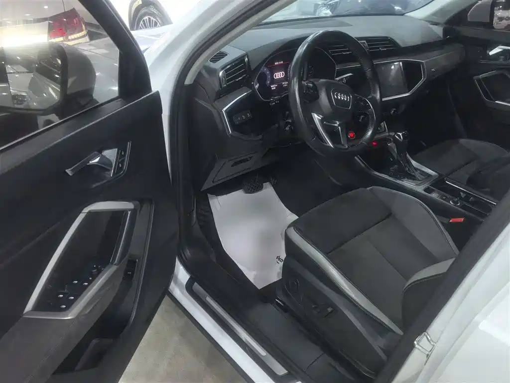 Audi Q3 2020 35 TFSI Progressive Dynamic фото 16