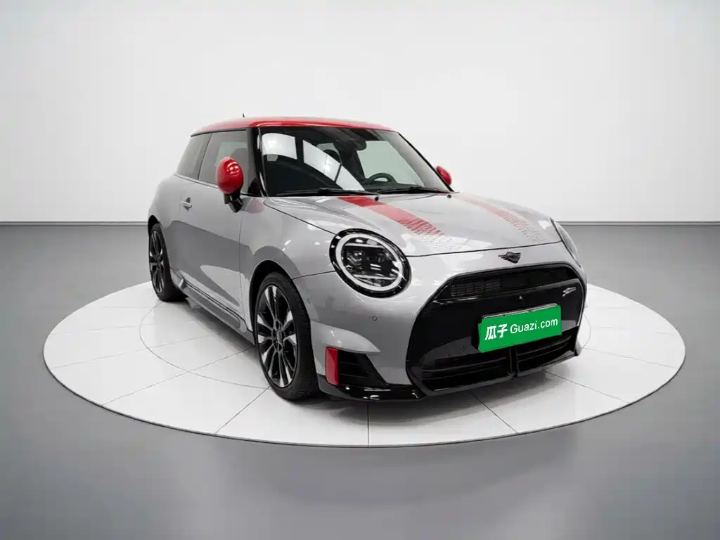 MINI Electric MINI JCW 2026 2026 JOHN COOPER WORKS