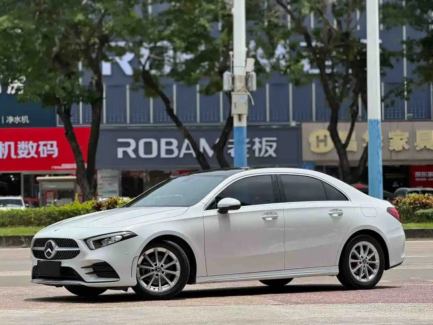Mercedes-Benz A-Class 2020 Facelift A 200 L Sport Sedan Fashion фото 10