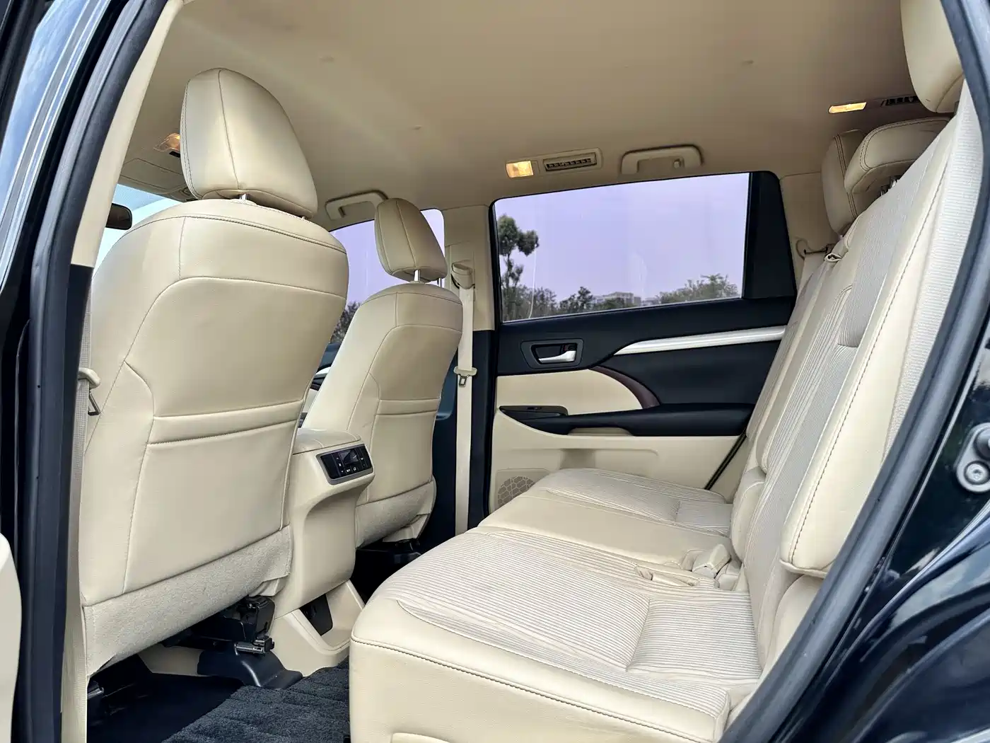 Toyota Highlander 2017 2.0T 2WD Elite 7-Seater фото 9