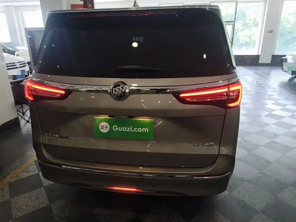 BUICK GL8