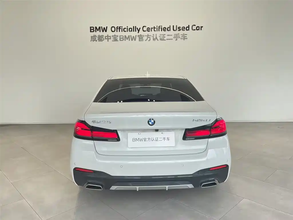 BMW 5 Series 2022 Model Second Facelift 525Li M Sport Package фото 7