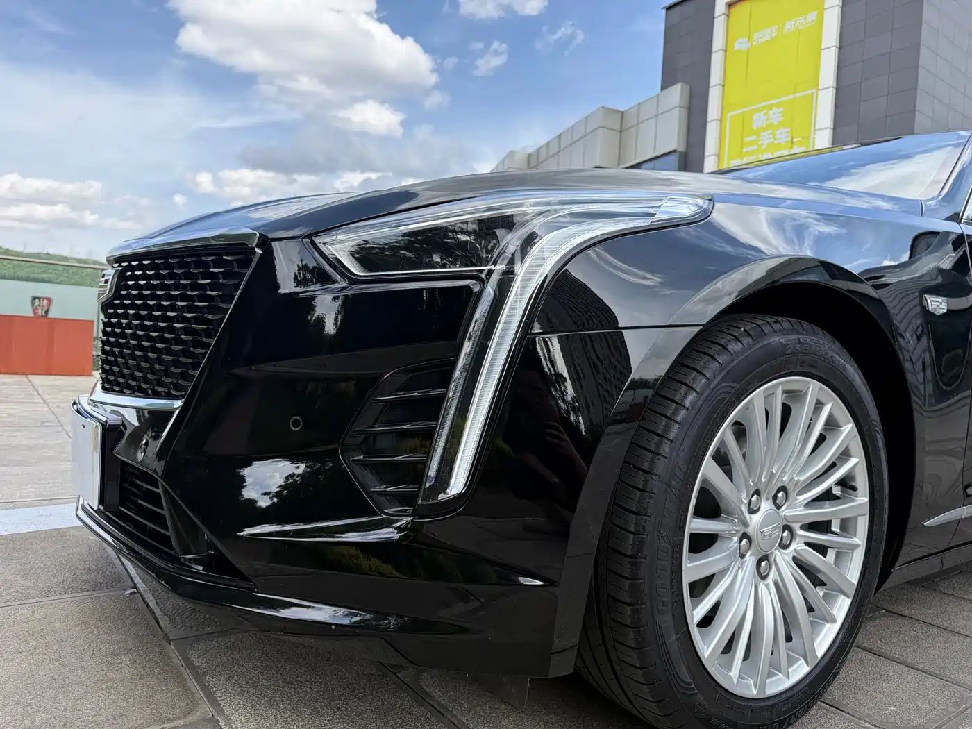 CADILLAC CT6