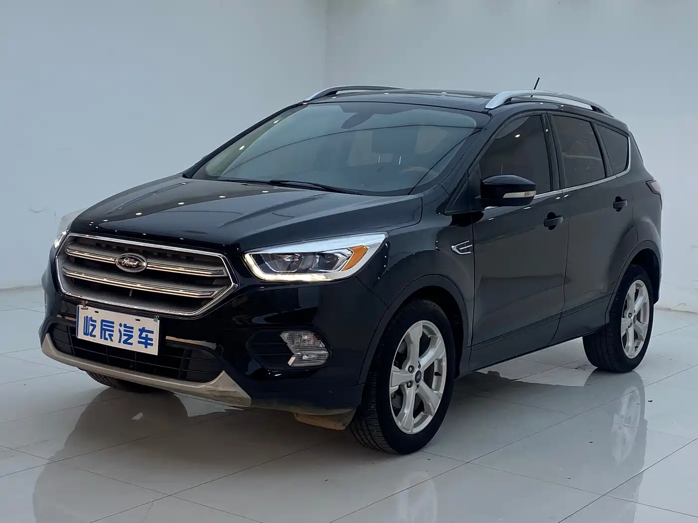 Ford Kuga 2018 2017 EcoBoost 180 2WD Tiger Leap