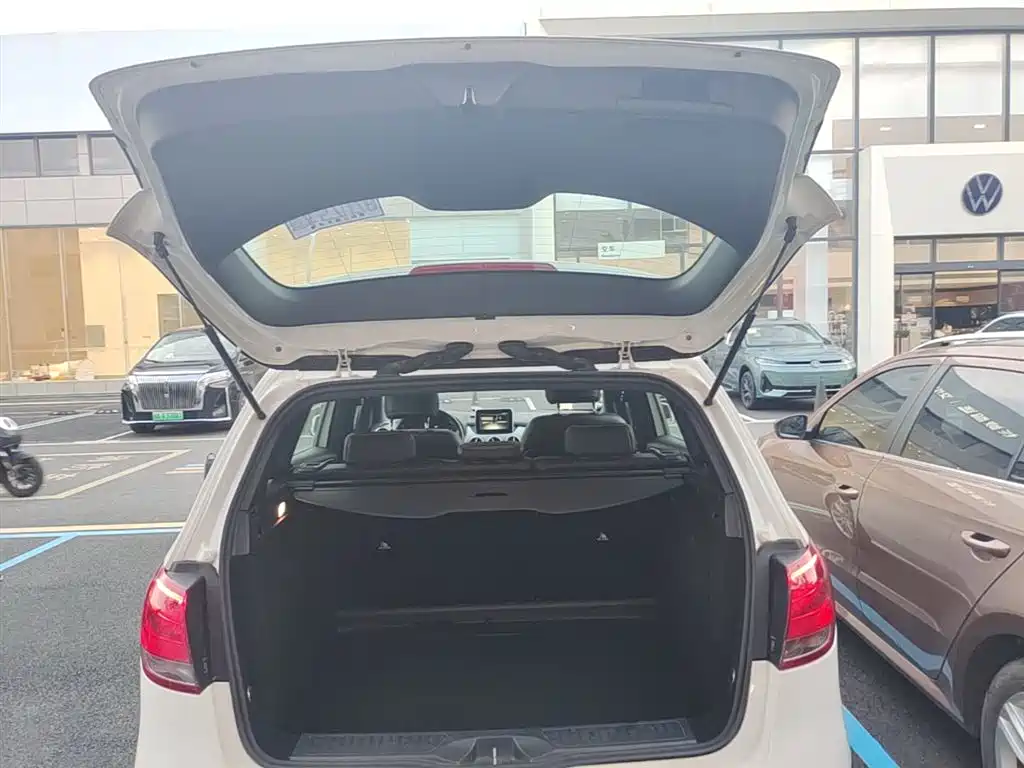 Mercedes-Benz B-Class 2015 B 200 Dynamic фото 19