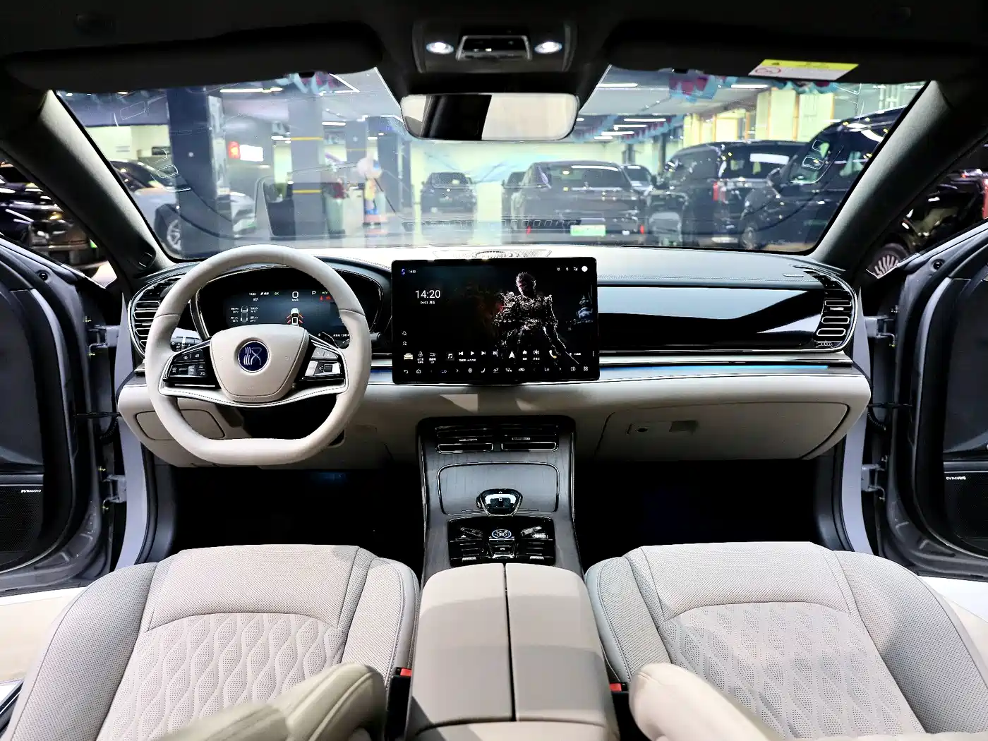 BYD Han 2025 DM-i 125KM LiDAR Smart Driving фото 19